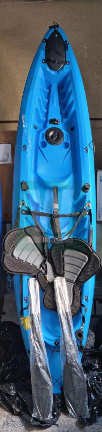 LOTE 03 - KAYAK 3.70 MTS X 3 PERSONAS AZUL CON 2 REMOS Y 2 ASIENTOS