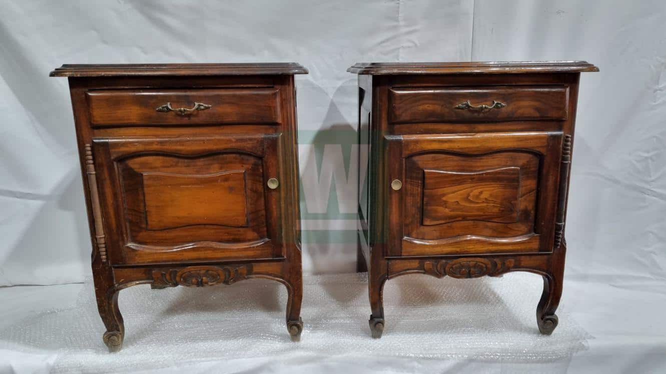 LOTE 017.0 PAR MESITA