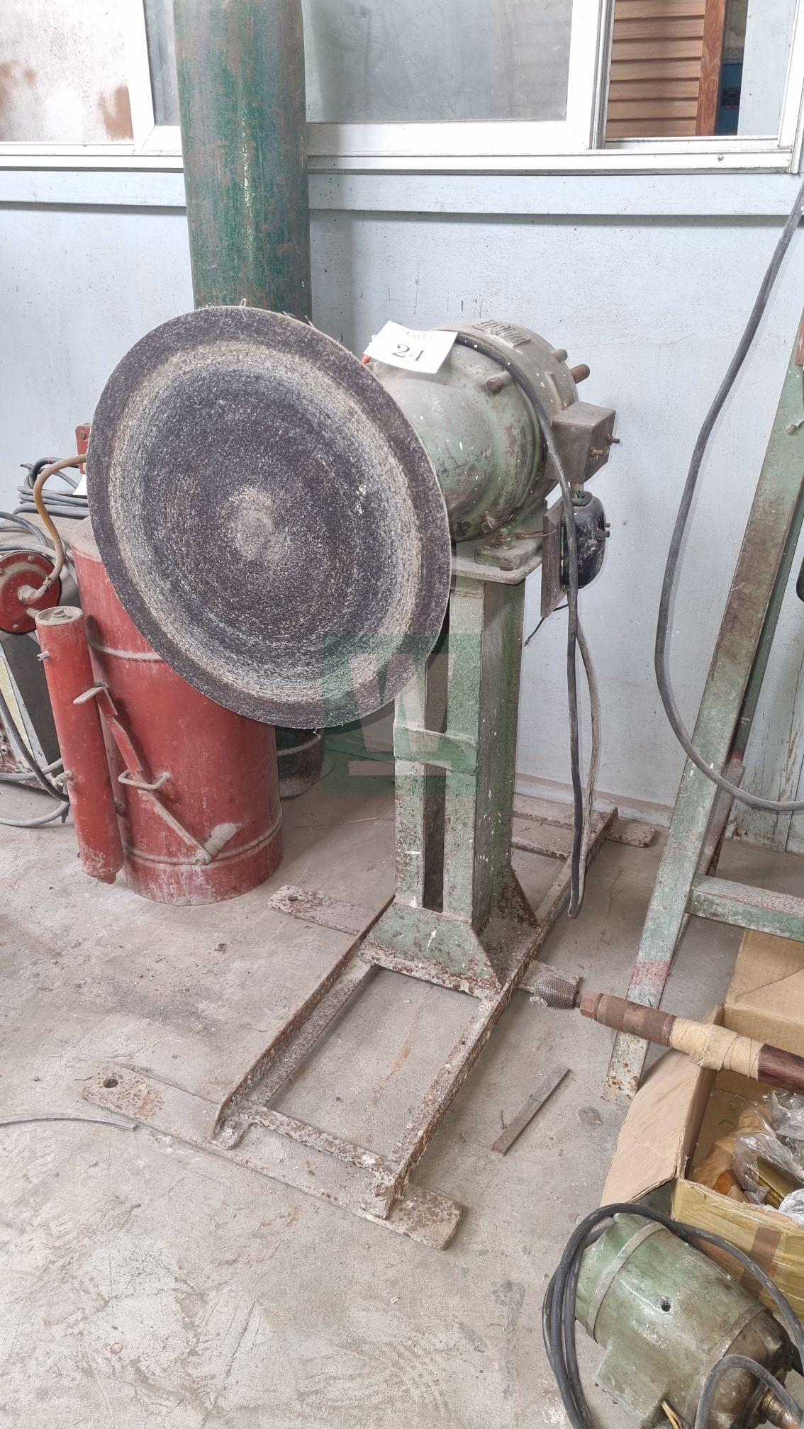 LOTE 24